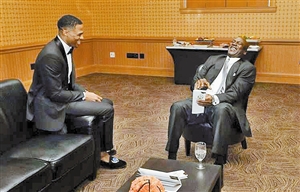 他不是炸裂 他不是炸裂