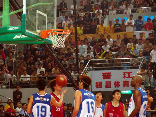 脚步和手部 脚步和手部